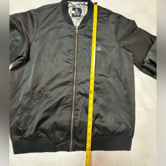 Volcom Black Bomber Jacket Men - Picture 3 of 14